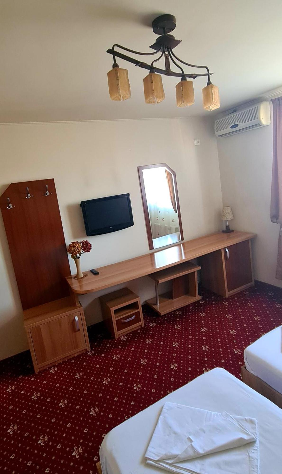 Motel Cool Bărcăneşti Rom bilde